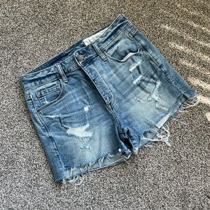 Treasure & Bond Foster Boyfriend High-Rise Shorts